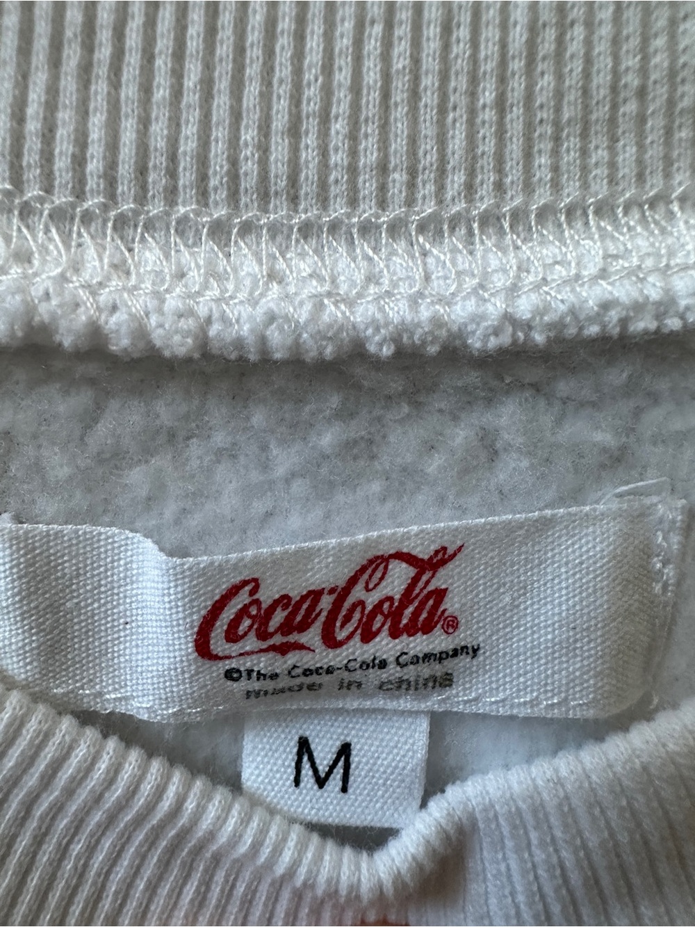 NEW Coca-Cola Ski Team Graphic Sweatshirt Top Pullover White Medium M Women’s - Picture 4 of 6
